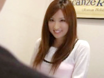 「お願い早く挿れてぇッ！」親友の彼氏を誘惑し寝取る淫乱娘ｗ